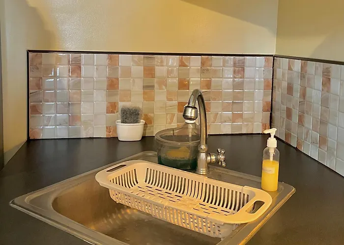 Aparthotel Wanderstay At Avida Riala Towers Cebu